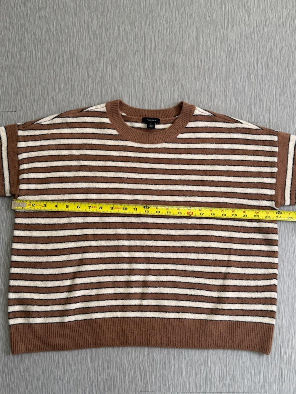 Halogen®Stripe Crewneck Sweater Medium - Picture 4 of 11